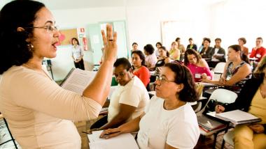 A CLE method teacher training session hosted by the city of Sete Lagoas. 